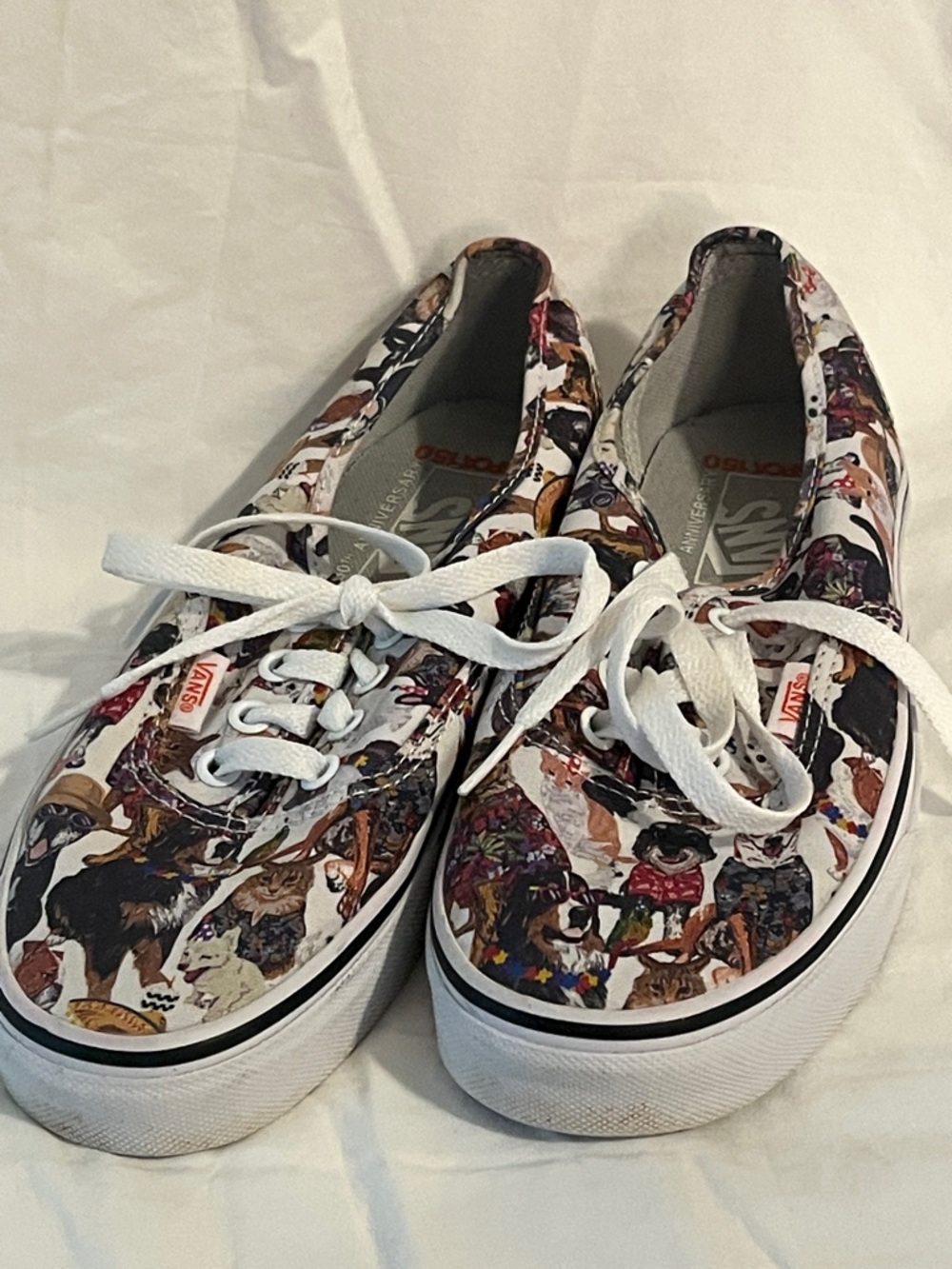 ASPCA x VANS AUTHENTIC "PARTY ANIMAL" dogs cats Hawaiian shirts & hats sz 7 m5.5